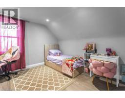 825 MAPLE Avenue - 36