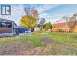 825 MAPLE Avenue - 9