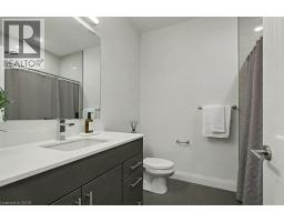 399 QUEEN Street S UnitNo. 518 - 18