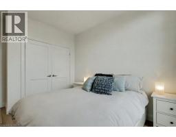 399 QUEEN Street S UnitNo. 518 - 21