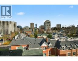 399 QUEEN Street S UnitNo. 518 - 28