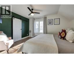 108 BALDWIN Street - 37