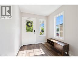 665 ALBERT Avenue N - 4