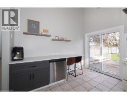 132 MONTCALM Drive - 15