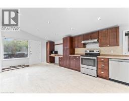 366 DALE Crescent - 4