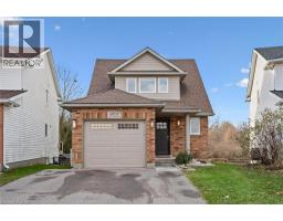 302 HIGHBROOK Crescent - 1