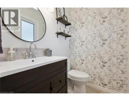 302 HIGHBROOK Crescent - 16