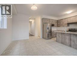 198 WILMOT Road - 12