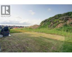 198 WILMOT Road - 36