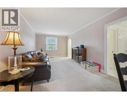 92 BORDEN Avenue N - 13