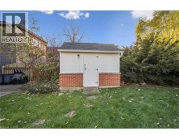 92 BORDEN Avenue N - 15