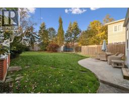 92 BORDEN Avenue N - 18