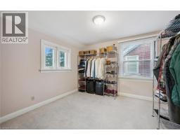 92 BORDEN Avenue N - 7