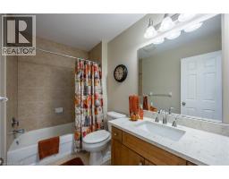 114 MCGUINESS Drive - 16