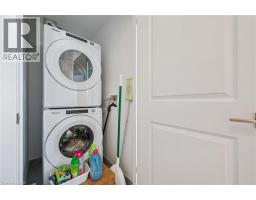 15 GLEBE Street UnitNo. 902 - 21