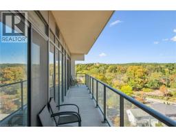 15 GLEBE Street UnitNo. 902 - 25