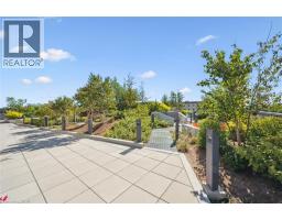 15 GLEBE Street UnitNo. 902 - 41