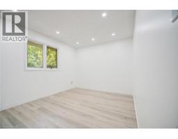 196 MILLWOOD Crescent - 11