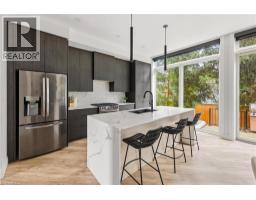 26 HURON Street - 11