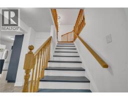 35 TEMPLEWOOD Drive - 18