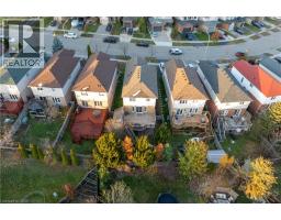 35 TEMPLEWOOD Drive - 38