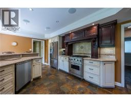 6 SUMMIT Circle - 25