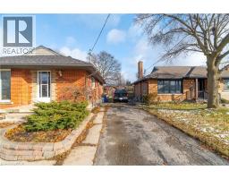 220 BRUCE Street - 41