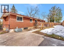 22 VICTORIA Street - 17