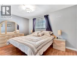 22 VICTORIA Street - 7