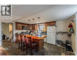 147 TAYLOR Avenue - 22