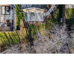 147 TAYLOR Avenue - 36