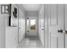 324 EQUESTRIAN Way UnitNo. 28 - 3