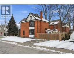 39 STANLEY Street - 26