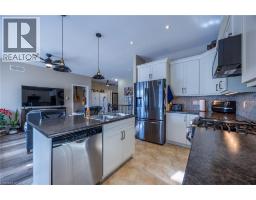 36 COTTONWOOD Street - 13