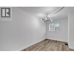 125 BAY Street UnitNo. 6 - 22