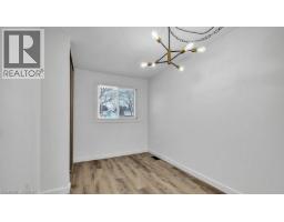 125 BAY Street UnitNo. 6 - 23