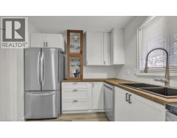 125 BAY Street UnitNo. 6 - 3