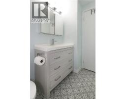 255 NORTHLAKE Drive UnitNo. 27 - 23