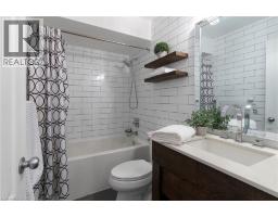 105 LIDDYCOAT Lane - 11