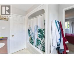 21 AXFORD Parkway - 11