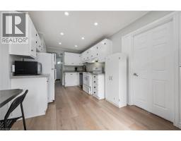 121 UNIVERSITY Avenue E UnitNo. 41 - 9