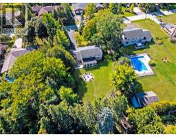 296 EDGEHILL Drive - 46