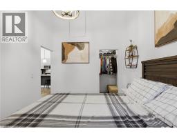 24 CEDAR Street UnitNo. 105 - 18