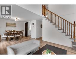 225 THORNBIRD Place - 14