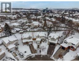 225 THORNBIRD Place - 49