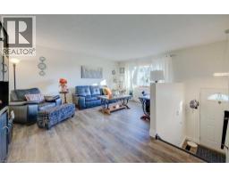 34 WILLOW GREEN Court - 2