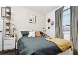 43 EBY Street S - 10