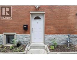 43 EBY Street S - 26