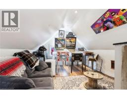 43 EBY Street S - 28