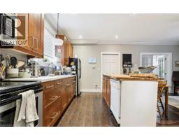 43 EBY Street S - 8